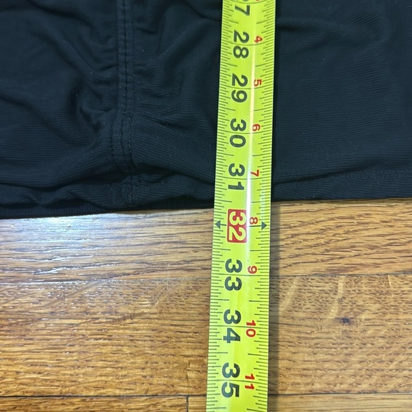 Aritzia Sunday Best RHEA Ruched Bodycon V-Neck Dress Black Size Small LBD - Picture 7 of 7